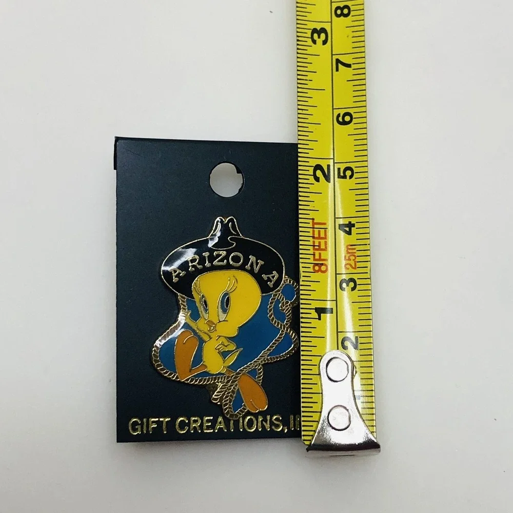 Vintage Tweety Bird Looney Tunes Arizona AZ Souvenir Stick Back Pin Brooch 1997